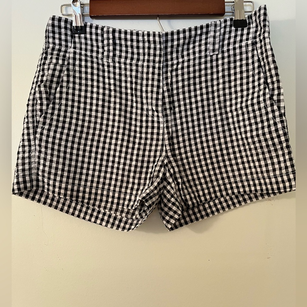 Vineyard Vines Seersucker checkered shorts size 2
